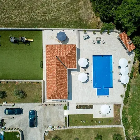 Harmonia Villa