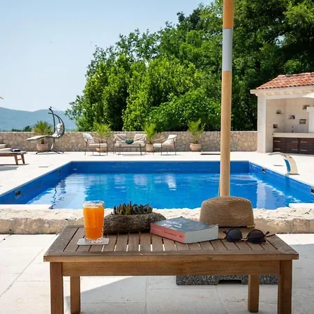 Villa Harmonia