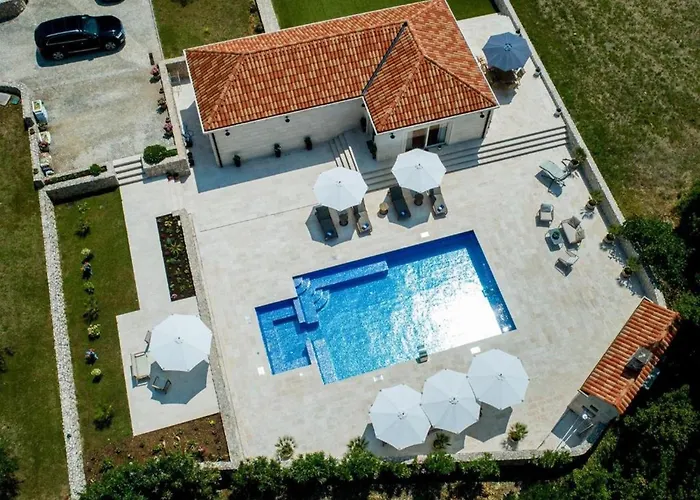 Harmonia Villa